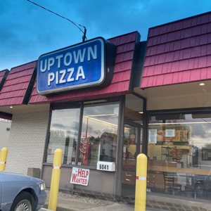 Uptown Pizza